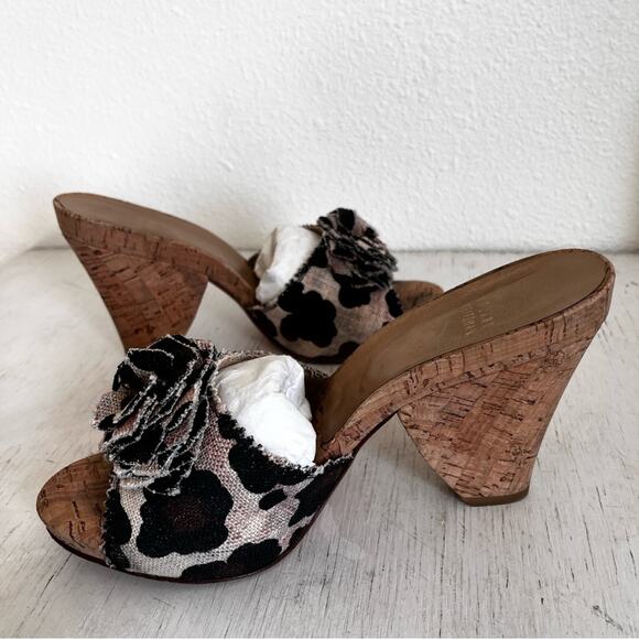 Stuart Weitzman animal print heeled slides size 8 - Picture 3 of 13
